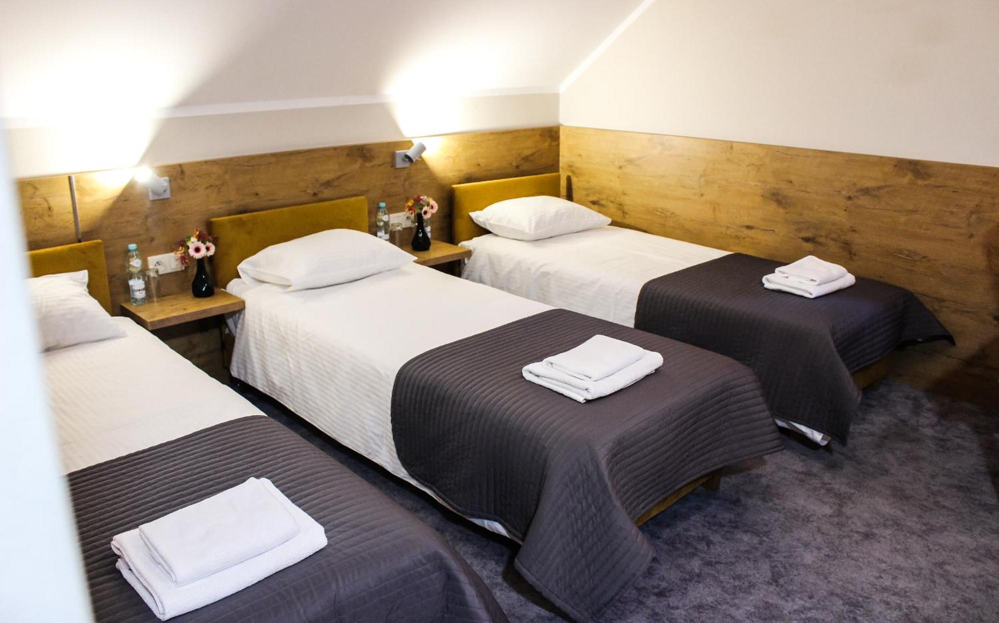 Hotel Regina Radom Esterno foto