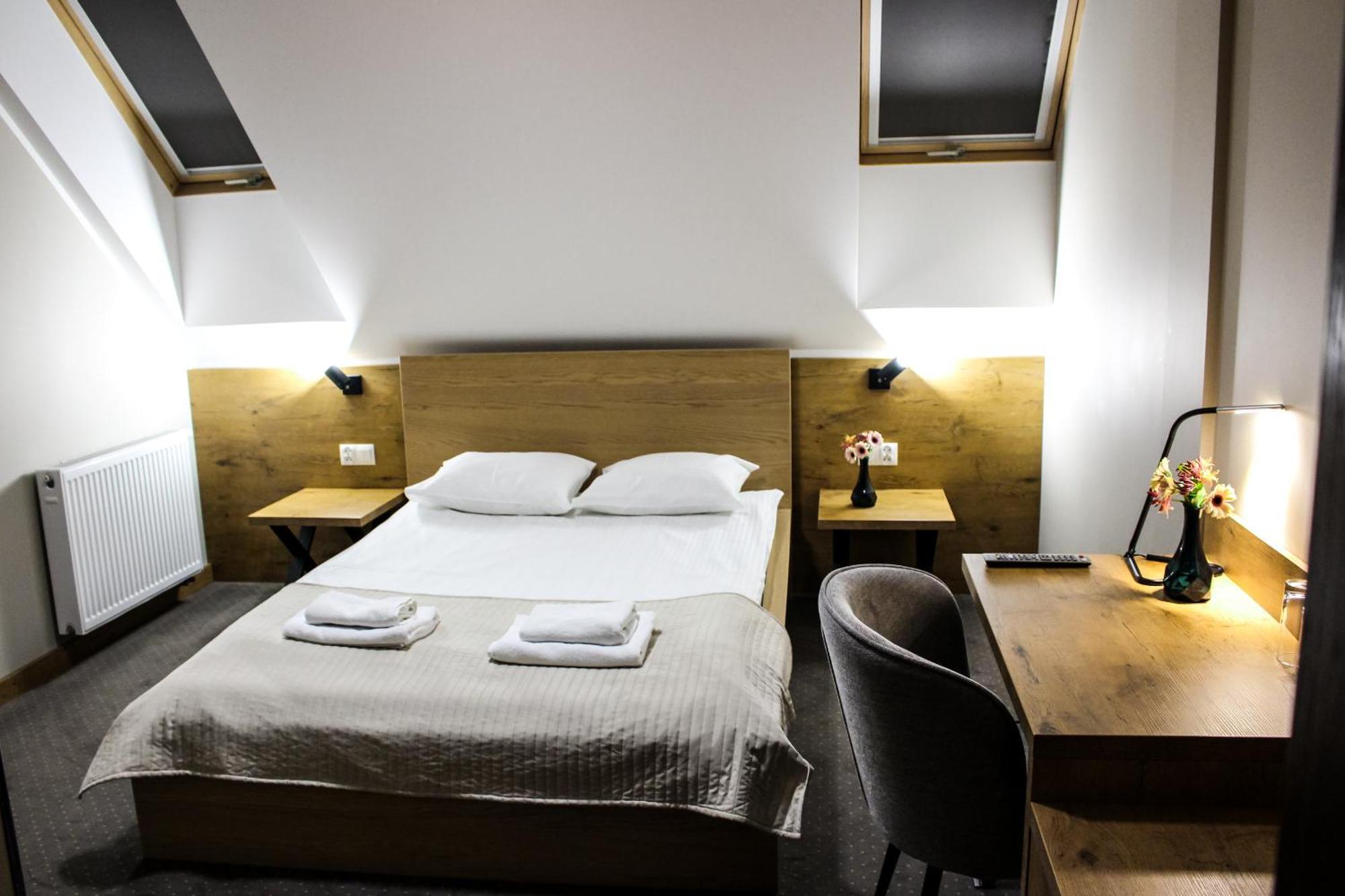 Hotel Regina Radom Esterno foto