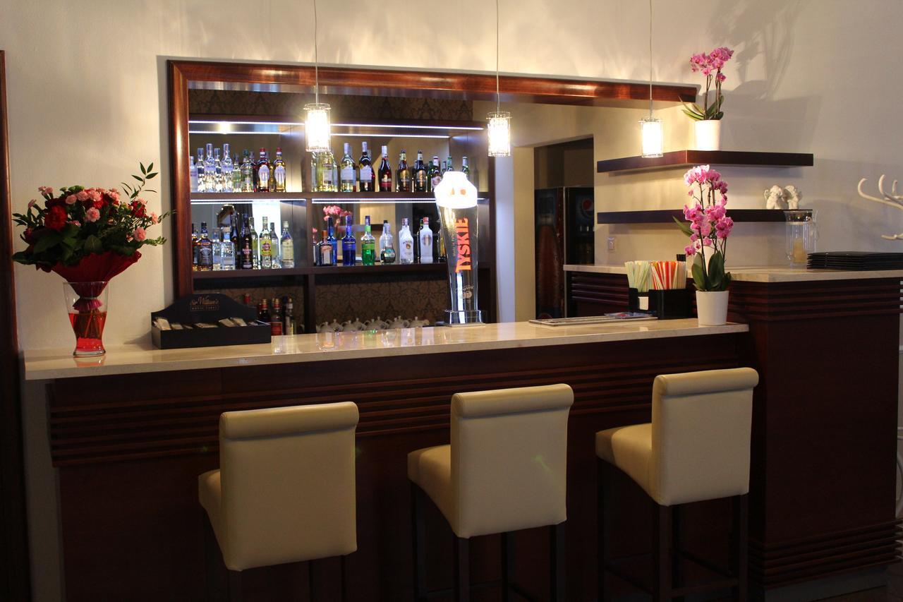 Hotel Regina Radom Esterno foto